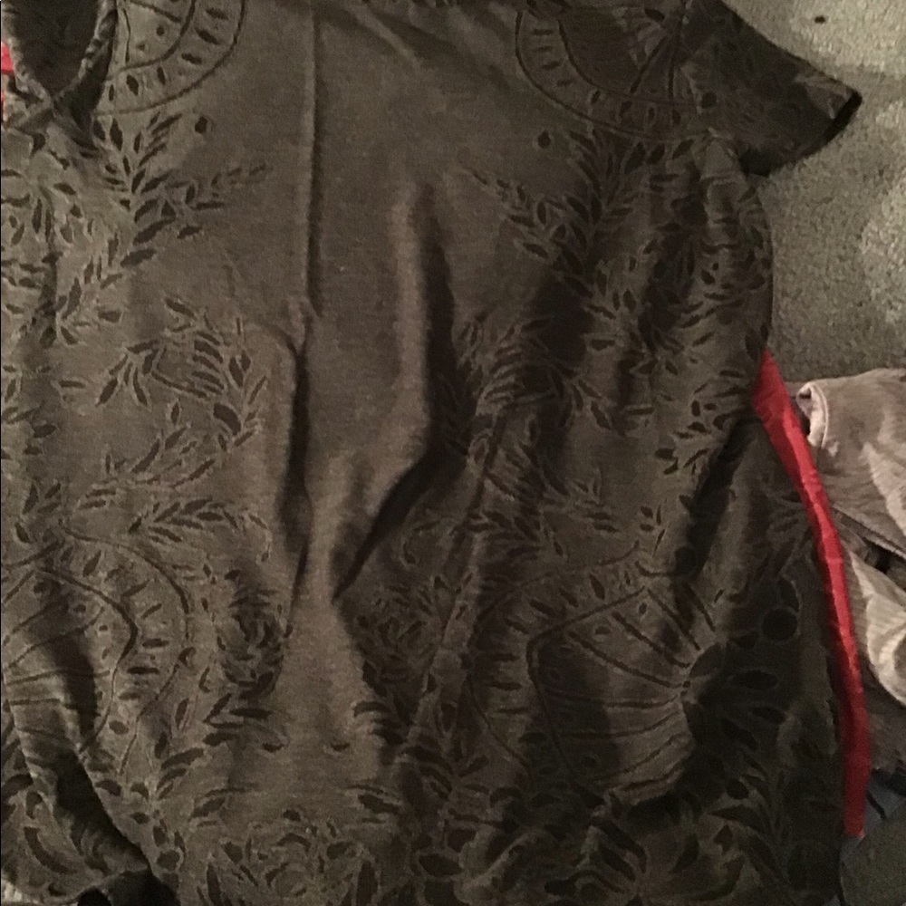 Short sleeve top